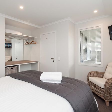 Luxury Rata Apartment - B Twizel Bagian luar foto